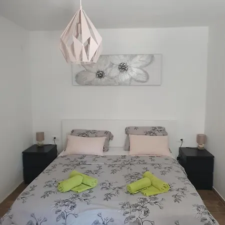 Manu Апартаменты